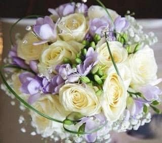 rose and freesia bouquet